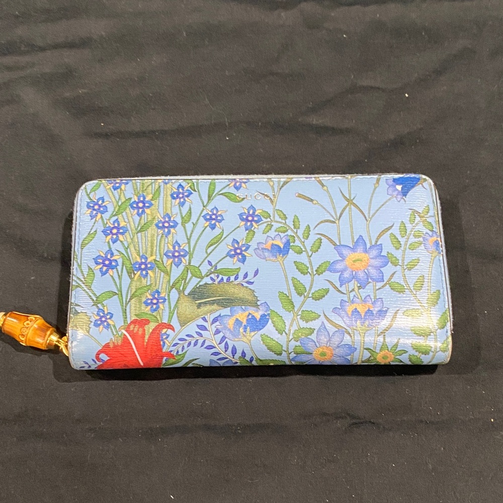 Gucci Light Blue Floral Zip-Around Wallet with Bamboo Pull